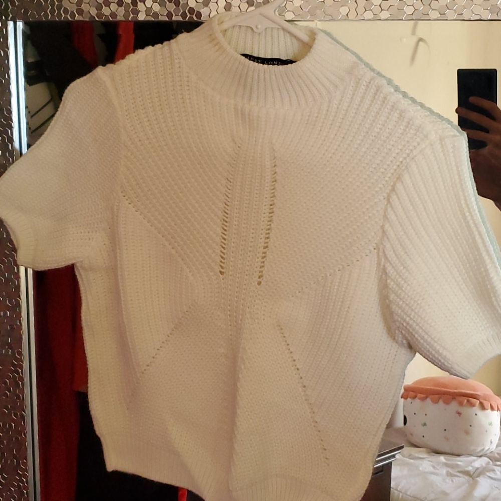 Cute short sleeve sweater